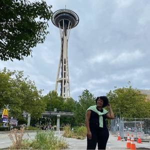 Meet your Posher, Camila